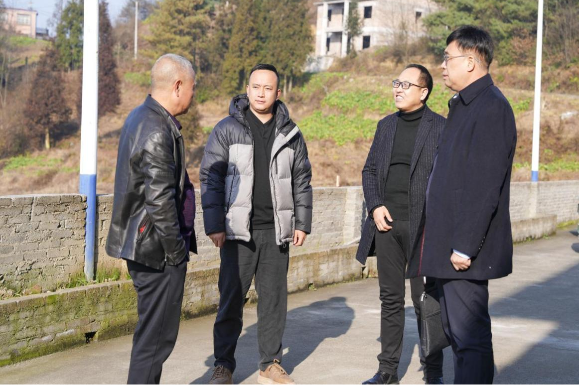 周杰同志深入鄉(xiāng)村振興聯(lián)系點開展走訪調(diào)研