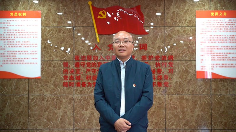 畢節(jié)工業(yè)職業(yè)技術(shù)學(xué)院黨群黨支部開(kāi)展“亮身份、樹(shù)榜樣、踐承諾”主題黨日活動(dòng)